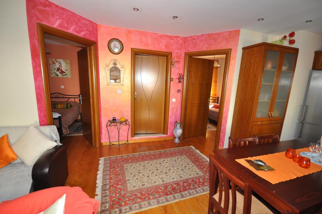 Villa Makrades 帕莱欧卡斯提撒 外观 照片